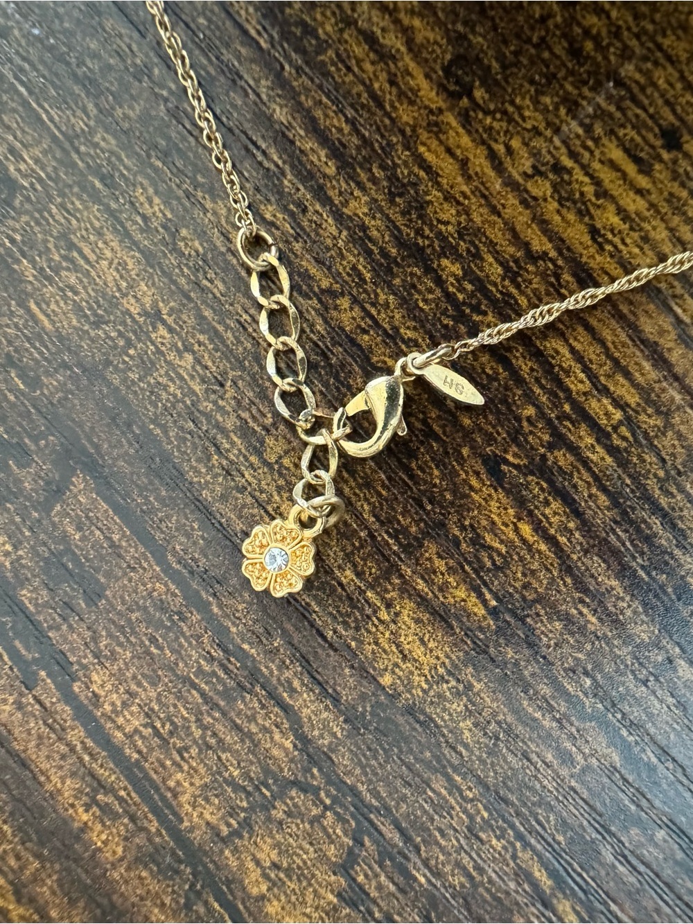 Vintage AVON Gold-Tone Mom Anklet (10”) - Picture 7 of 7